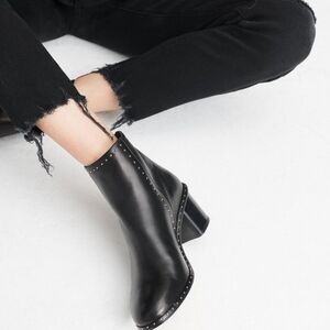 RAG & BONE Willow Stud Boot in Black US 5/ EU 35